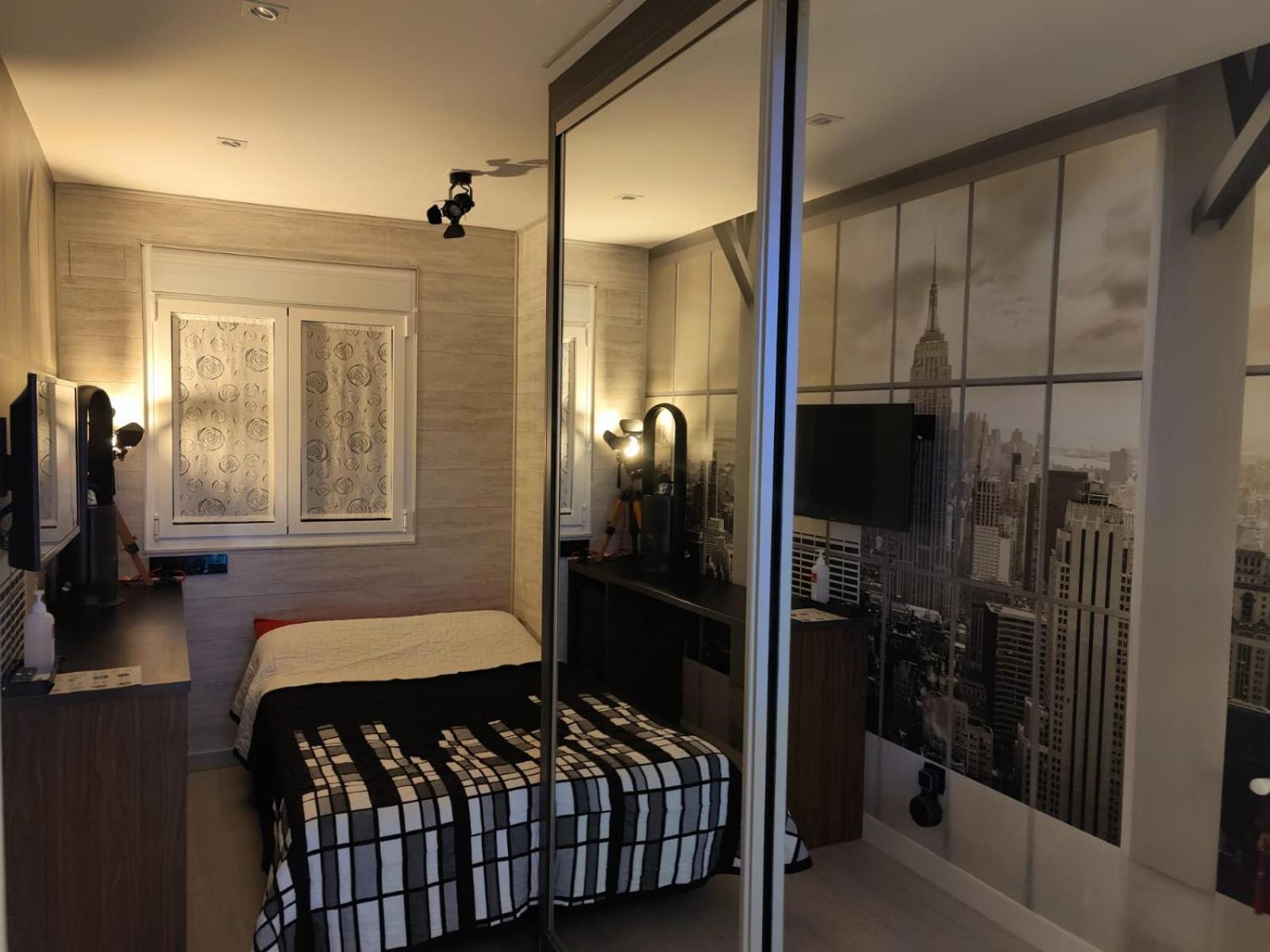 Habitación New York - 5 Torres Madri Exterior foto